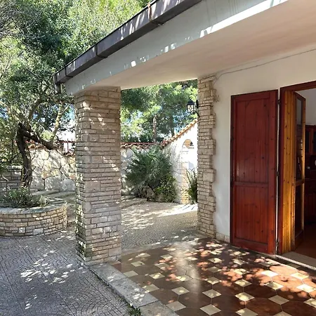 Mimina Torre Lapillo